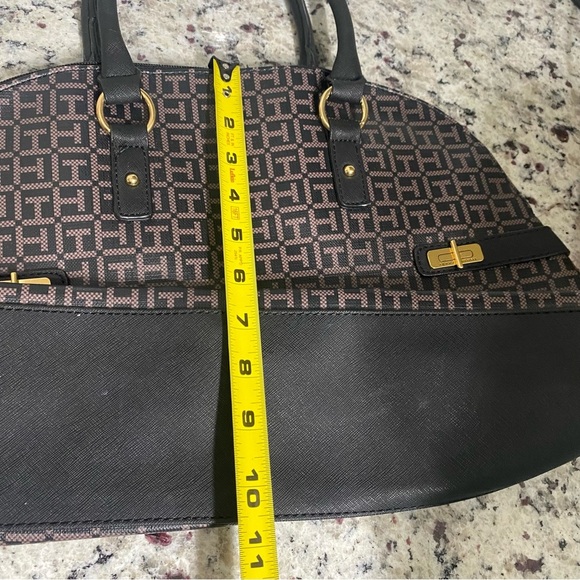 Tommy Hilfiger Women's  Tote Handbag Purse Brown/black - Picture 7 of 10